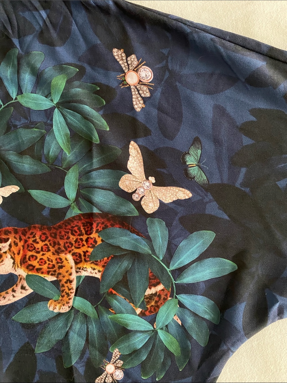 Ted Baker London Bevlei blouson batwing pullover knit details tiger print Small - Picture 4 of 15